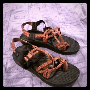 Chaco Orange white and brown size 9 women’s